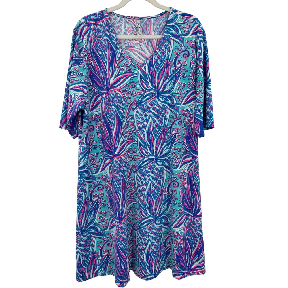 Lulu-B Palm Royale Pineapple Print V-Neck Dress 1X‎ Blue Pink Short Sleeve Nylon